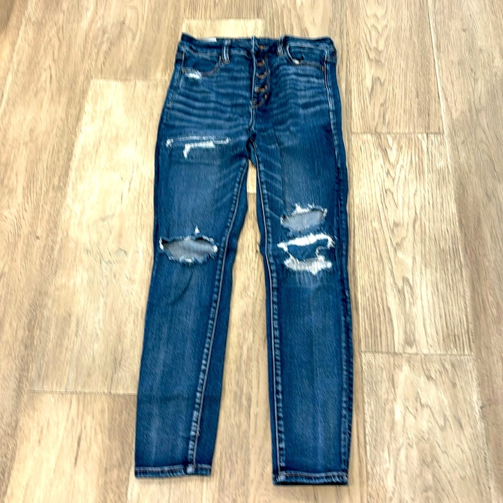 American Eagle ripped jeans